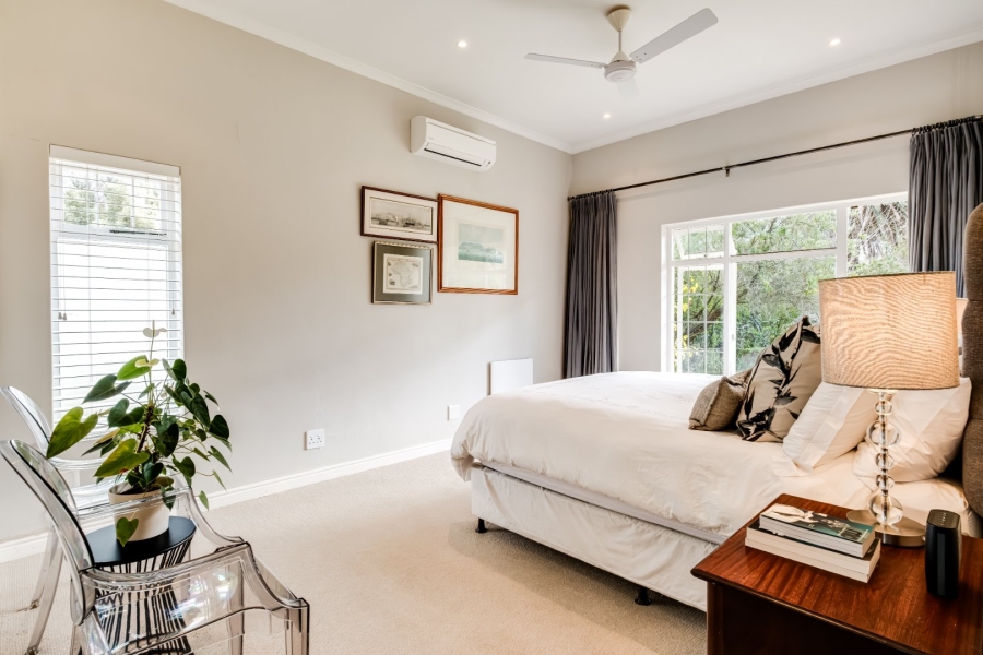 To Let 4 Bedroom Property for Rent in Constantia Western Cape